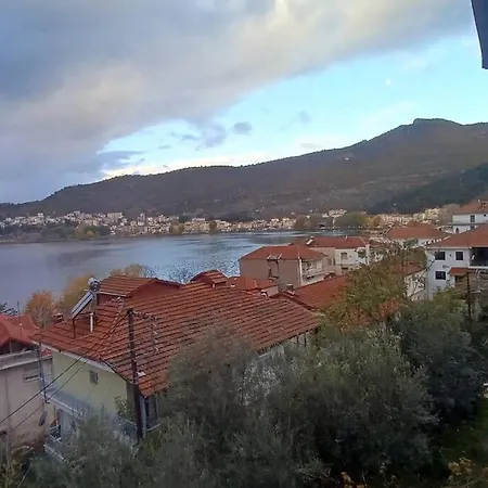 κομψό & πολυτελές νεοκλασικό στο κέντρο της πόλης Kastoria