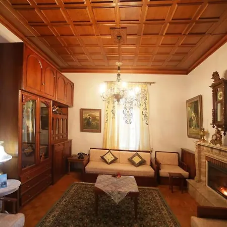 Prázdninový dům κομψό & πολυτελές νεοκλασικό στο κέντρο της πόλης Kastoria