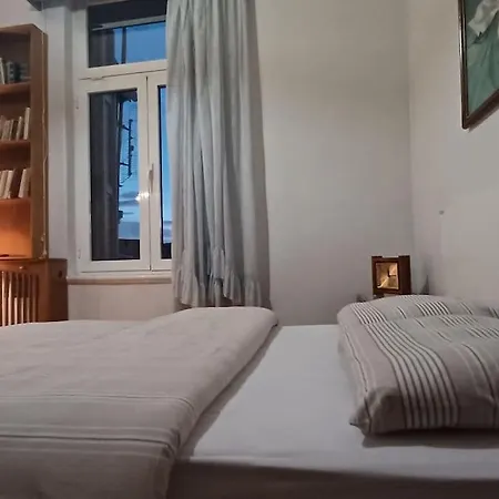 κομψό & πολυτελές νεοκλασικό στο κέντρο της πόλης *