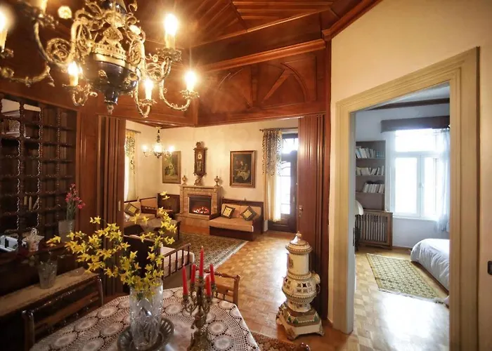 Hébergement de vacances κομψό & πολυτελές νεοκλασικό στο κέντρο της πόλης