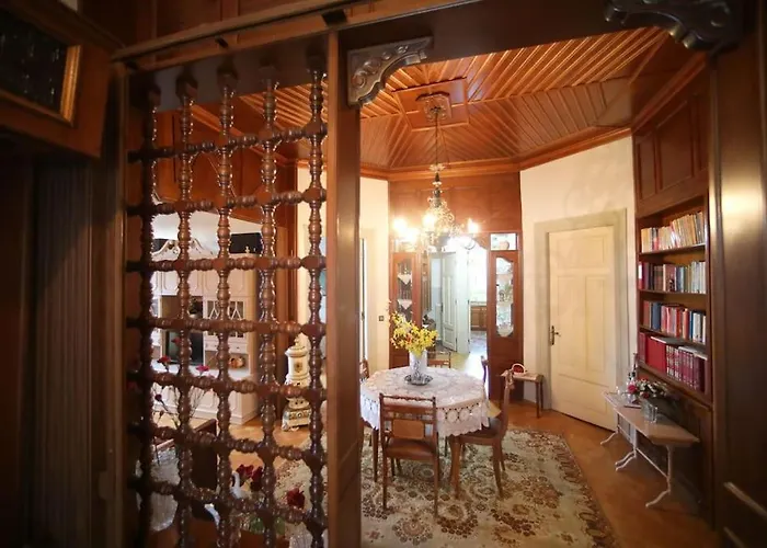 Hébergement de vacances κομψό & πολυτελές νεοκλασικό στο κέντρο της πόλης